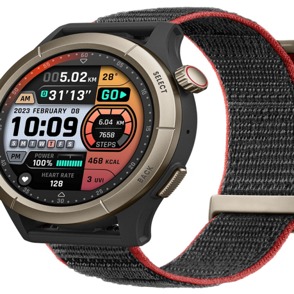 Amazfit Cheetah Pro Black Gorila glass; HD AMOLED; 1.45 Al chat sistem umjetne inteligencije